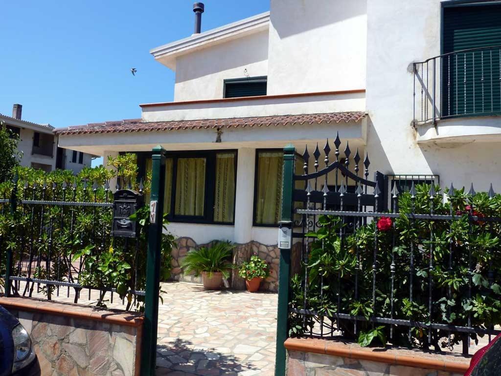 La Collina Bed & Breakfast Санта Мария дел Чедро Екстериор снимка